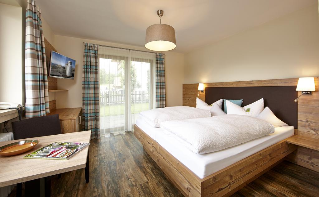 Gaestehaus Alpina Bad Kohlgrub Chambre photo