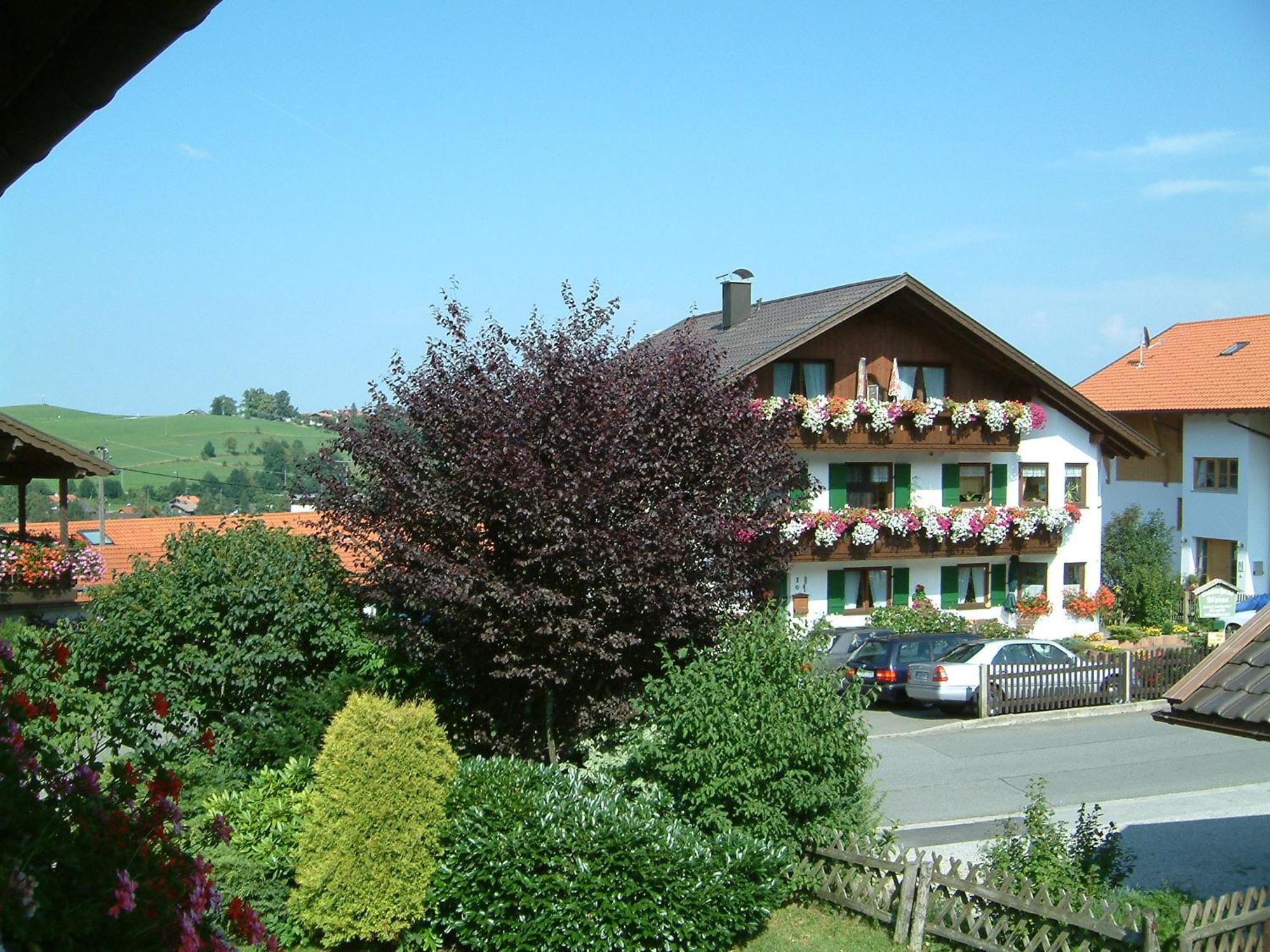 Gaestehaus Alpina Bad Kohlgrub Extérieur photo