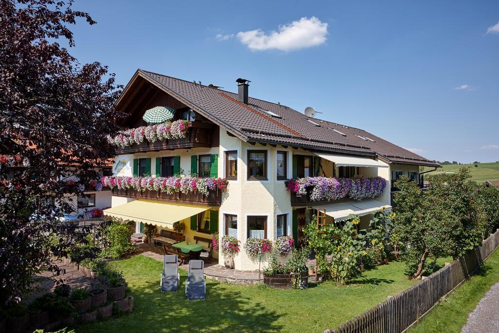 Gaestehaus Alpina Bad Kohlgrub Extérieur photo