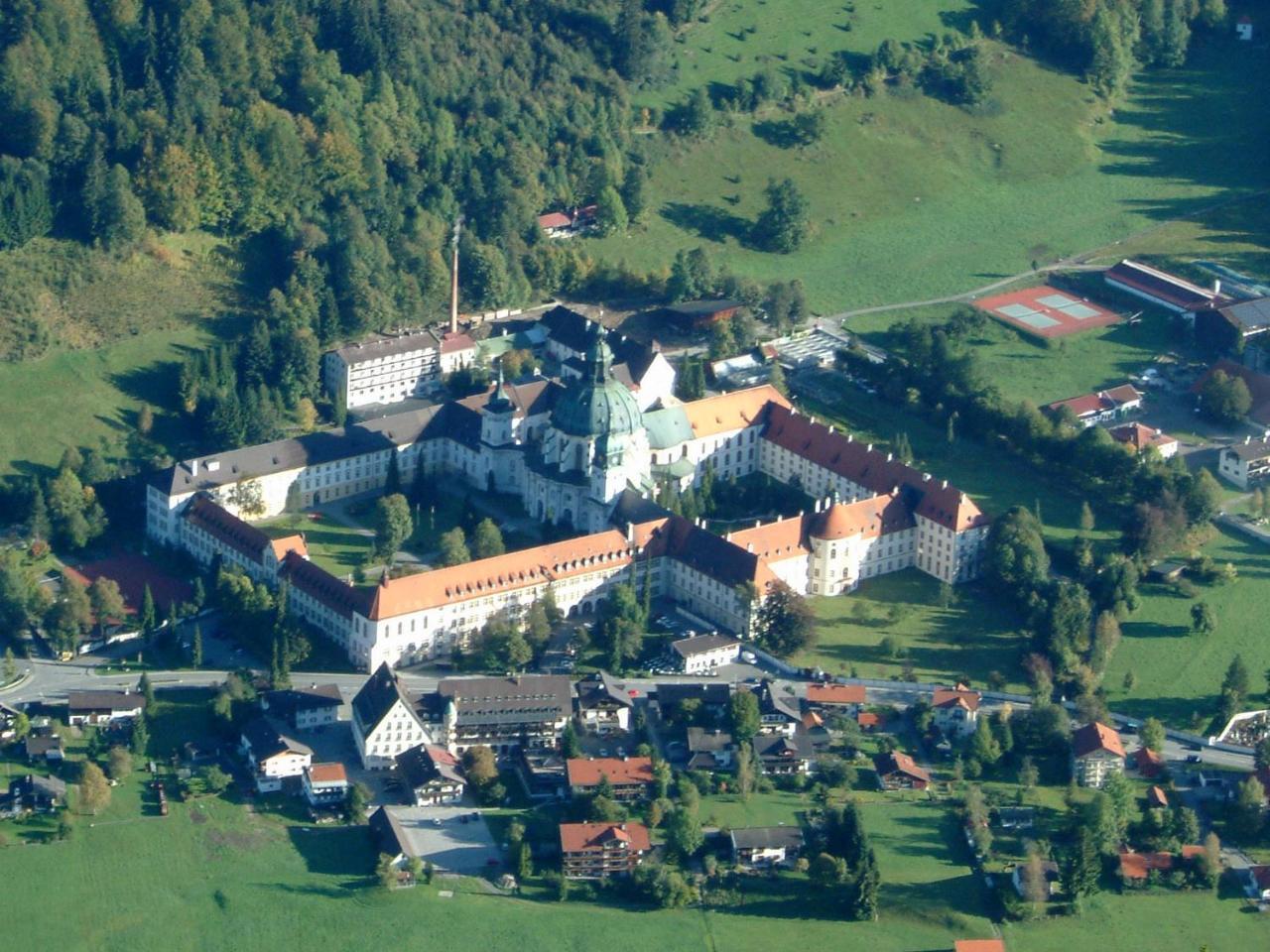 Gaestehaus Alpina Bad Kohlgrub Extérieur photo